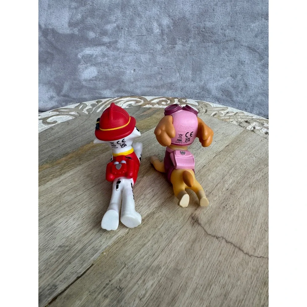Paw Patrol Marshall  Skye Action Figure Toy Set Red Pink Small 2.5 Inch Figures‎